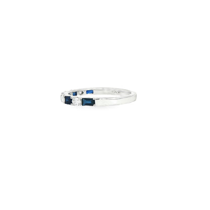 18K White Gold Alternating Blue Sapphire Bagguete And Oval Diamond Ring
