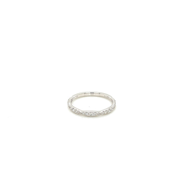 18k white gold pinched diamond band 0.24ct