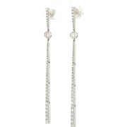18K White Gold Round Diamond Drop Earrings 69Mm D=1.29Ct