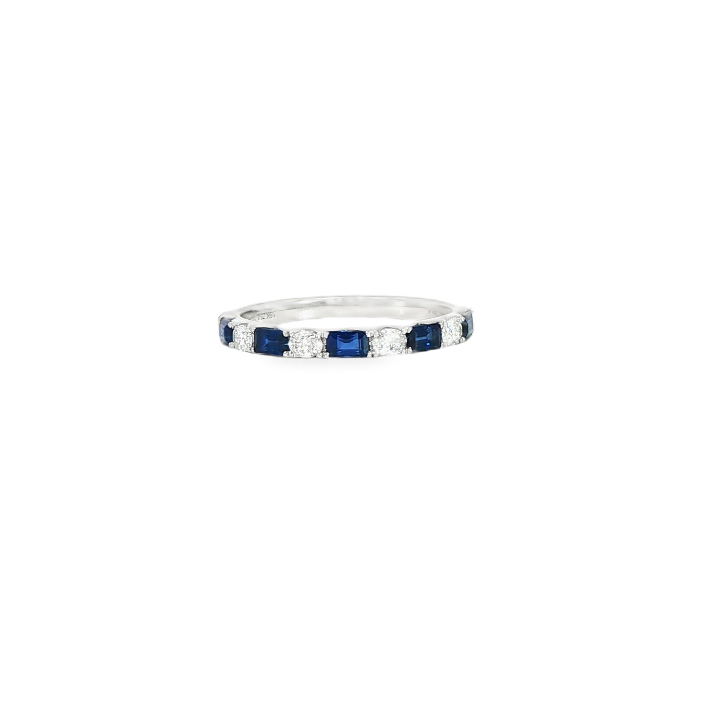 18K White Gold Alternating Blue Sapphire Bagguete And Oval Diamond Ring