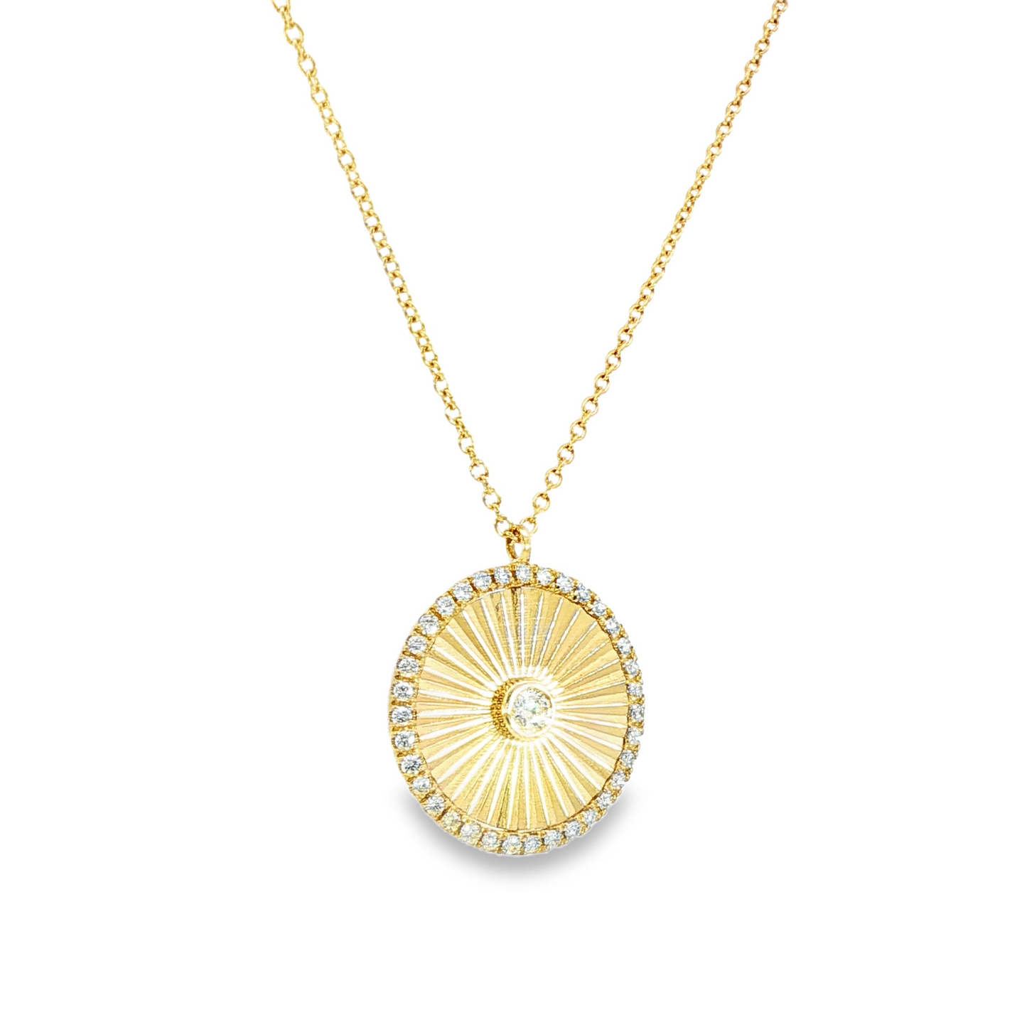 14K Yellow Gold Diamond Ribbed Circle Pendant Necklace