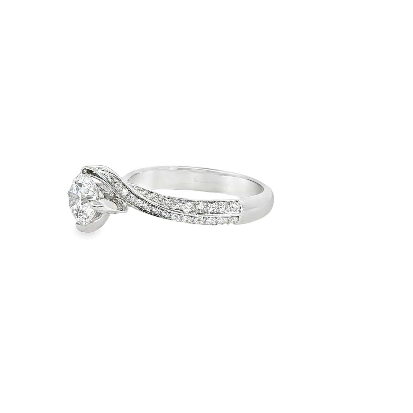 18k white gold curved forevermark diamond engagement ring 1.35ct