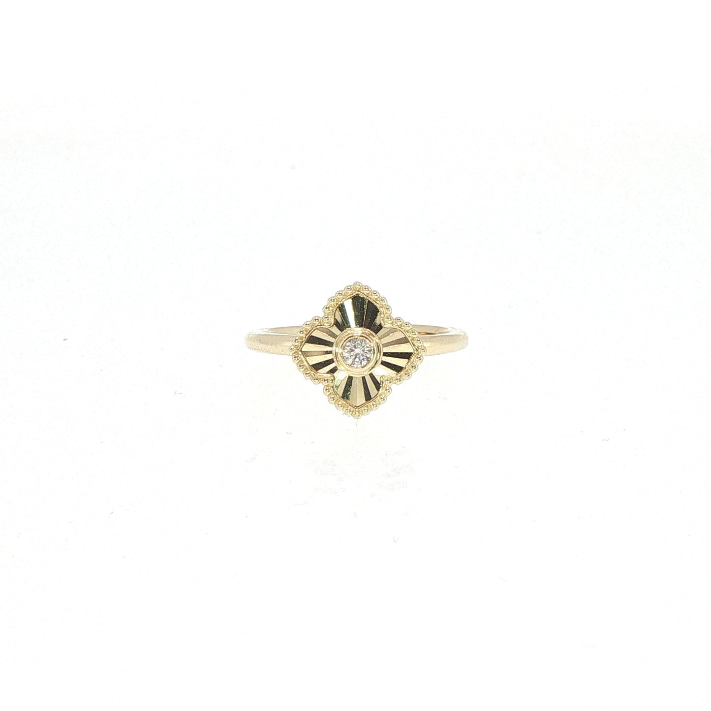 14K Yellow Gold Flutted Flower Diamond Fashion Ring With Milgraine Edge