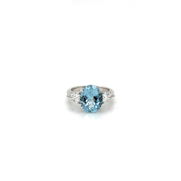 14k white gold three stone diamond and aquamarine ring