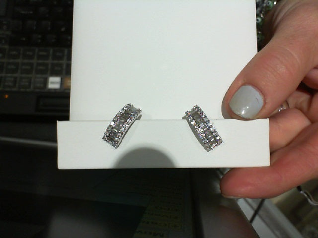 Diamond Earring