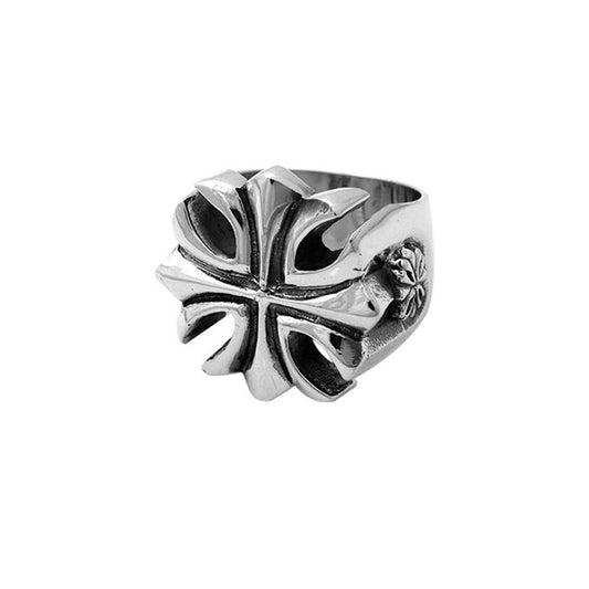 GOTHIC CROSS RING
