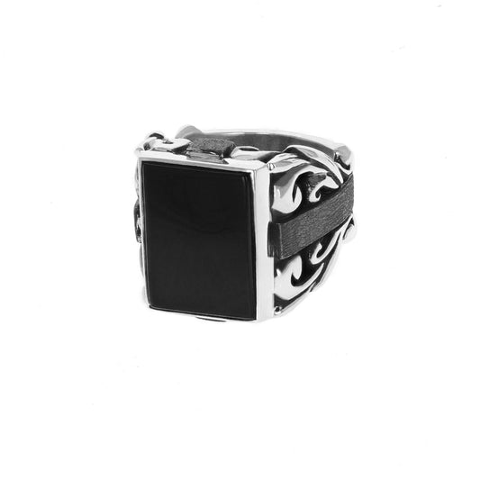 STATEMENT SCROLL RING W/ SQUARE INSET ONYX