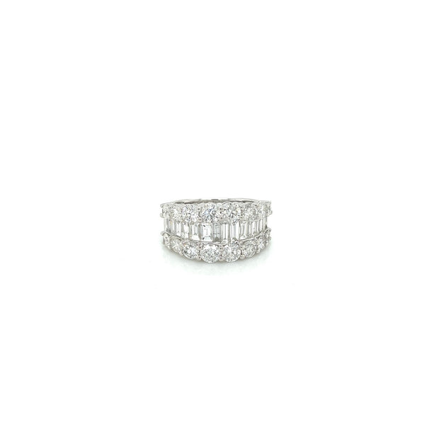 14k white gold graduating diamond band 3.73ct