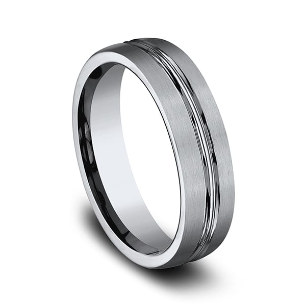 Titanium Comfort-Fit Design Wedding Band