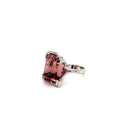 18k white gold tourmaline fashion ring