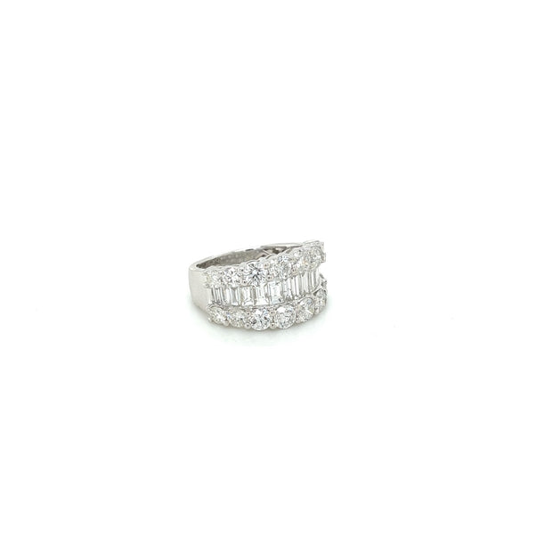 14k white gold graduating diamond band 3.73ct