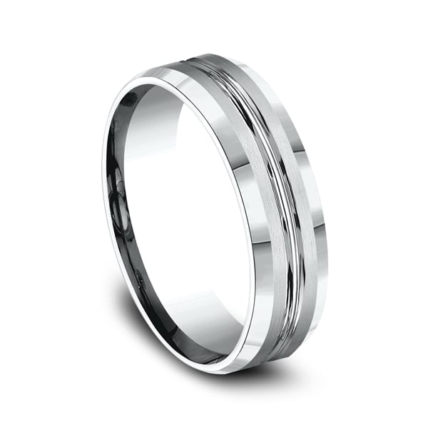 Comfort-Fit Design Wedding Ring