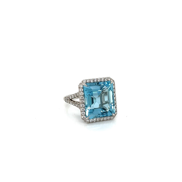 18k white gold aquamarine and diamond split shank ring