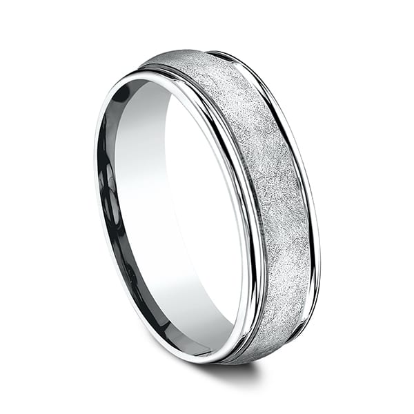 Comfort-Fit Design Wedding Ring